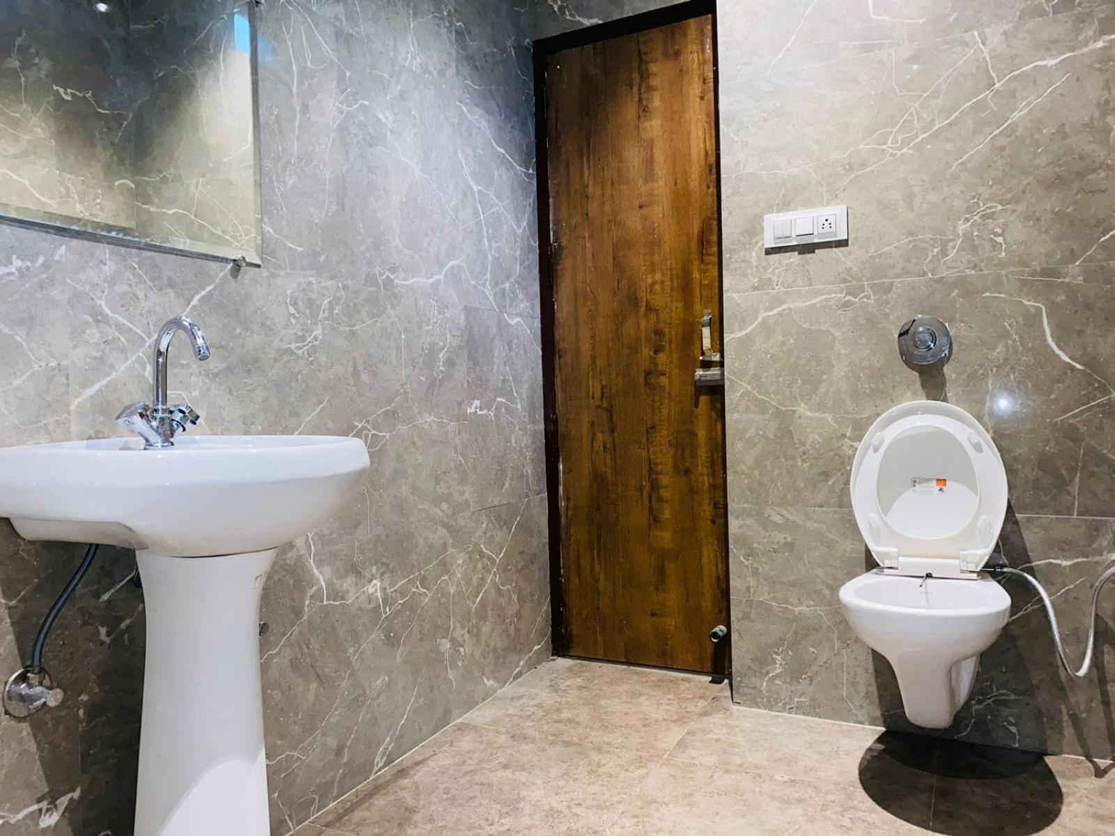 Jk Residency- 5 Min From Golden Temple Hotel 3*
